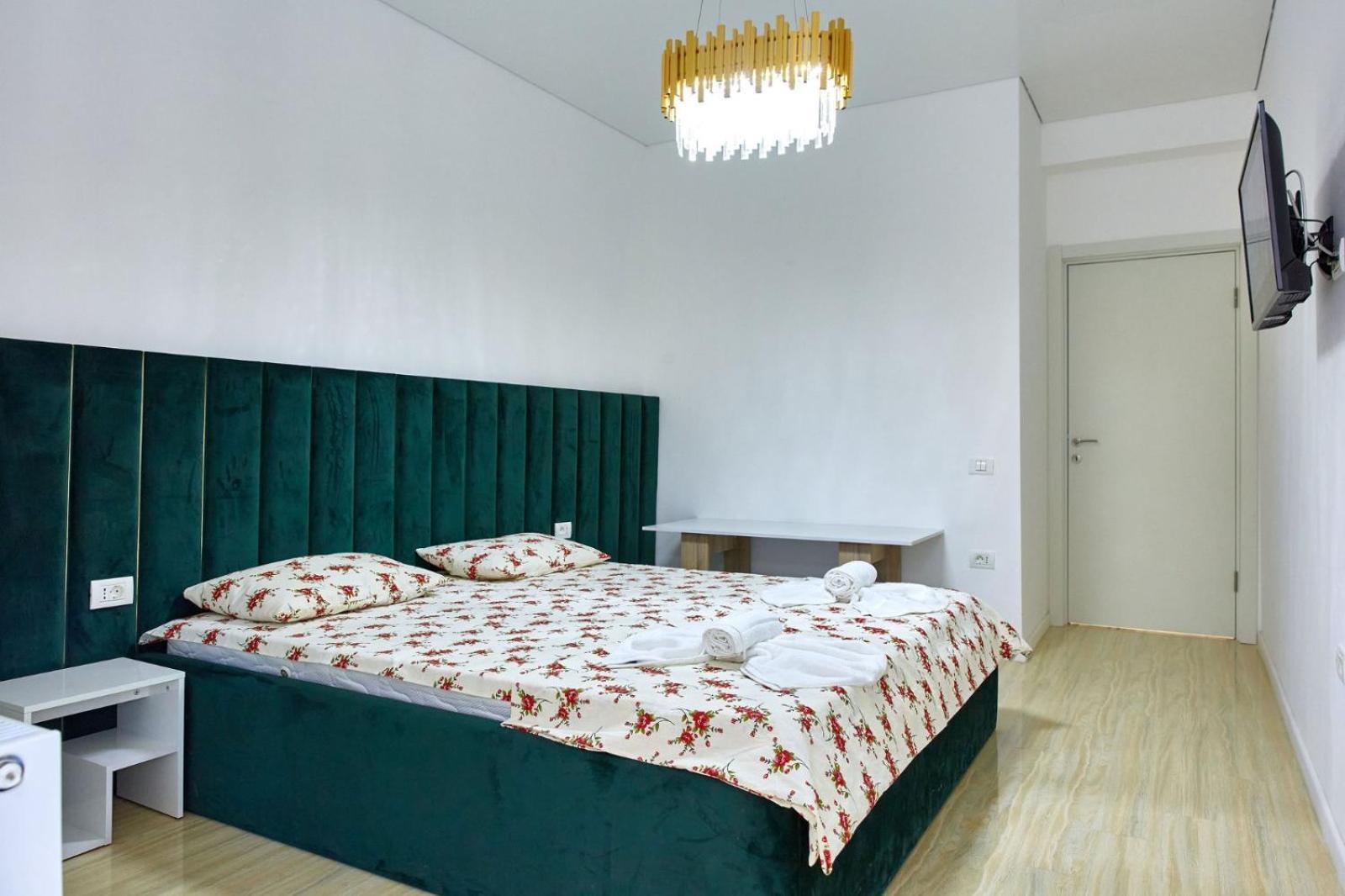 Apartamente By R S 3 Navodari Bagian luar foto