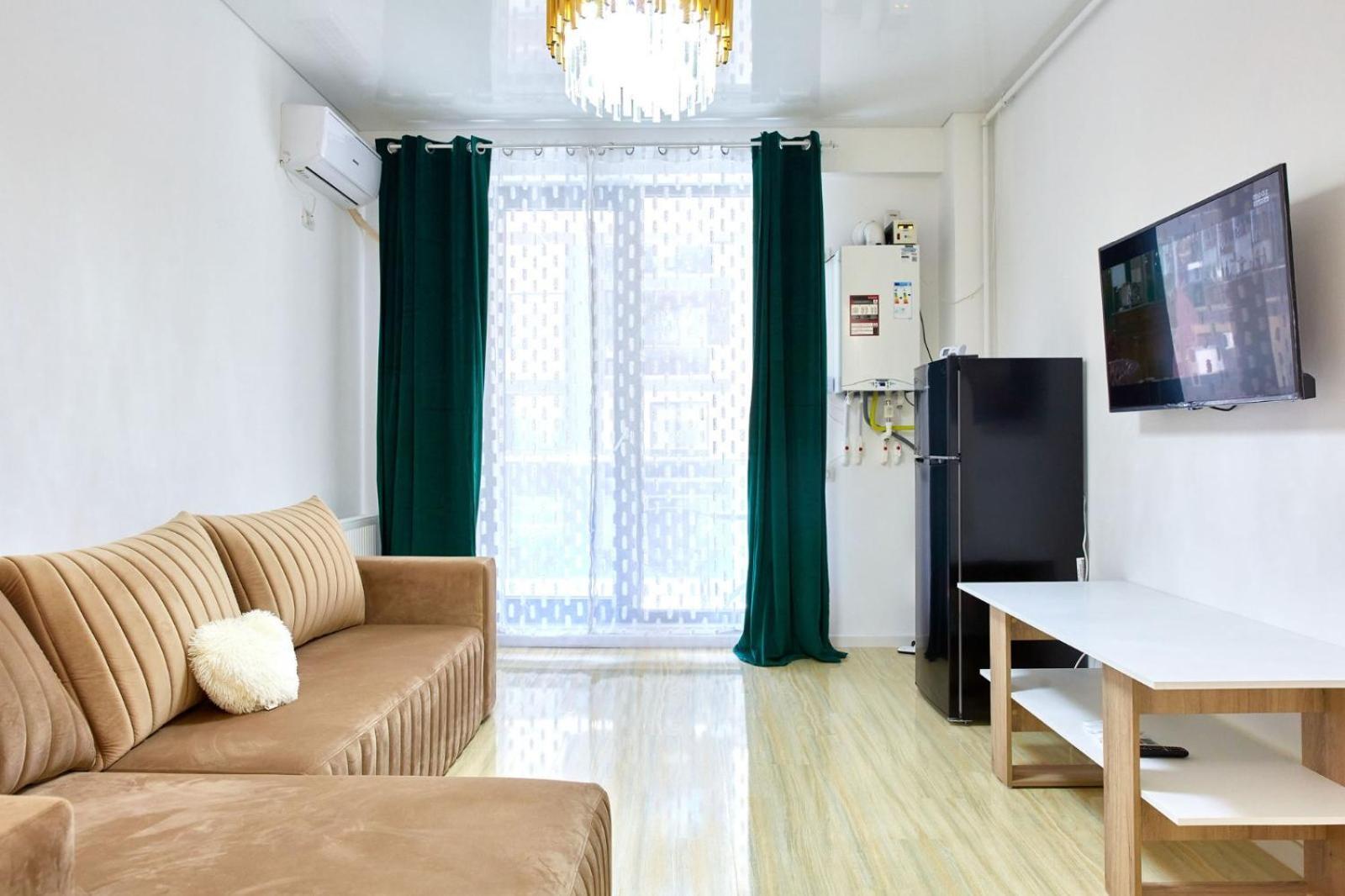 Apartamente By R S 3 Navodari Bagian luar foto